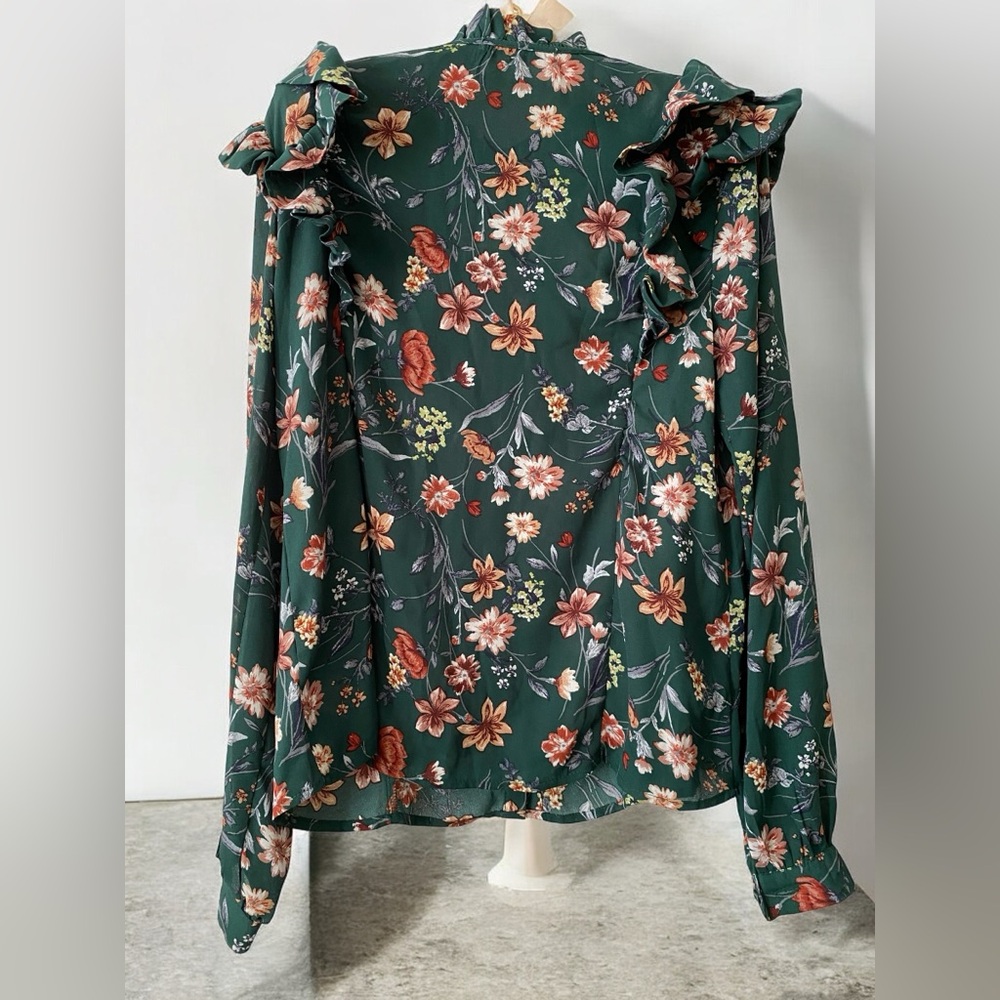 Floral Green Ruffle Long Sleeve - Picture 4 of 4